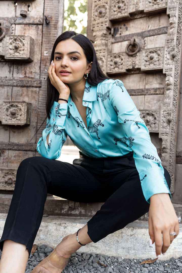 Zebra Outline Printed Shirt - Aqua